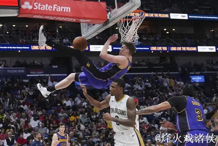 老詹关键三分克内克特27分 湖人险胜鹈鹕5连胜